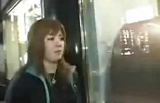 Massage glissant babe video porno amateur streaming se fait ramoner avec une grosse bite dure