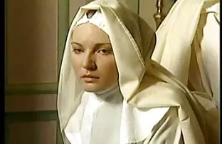 Fellation rude se terminant par une regarder un film de sexe gratuit éjac faciale