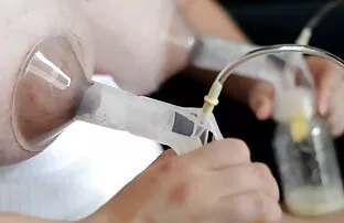 Bella baisée avec une sangle de video x en streaming gratuit poitrine