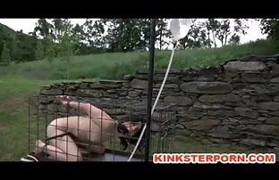 BRUNETTE BAISÉE film porno en streaming DUR