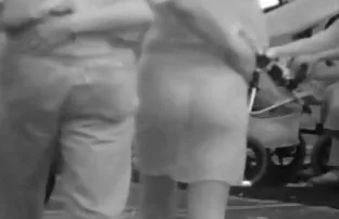 Deux mamies françaises excitées font x stream porno plaisir à un mec