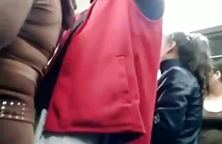 Jolie film porno sur streaming fille joue avec son gode