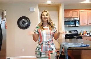 Nubile Films - film x en ligne Le combat d'oreillers