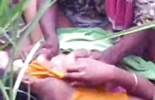 Percé, tatoué film porno black streaming et sauvage