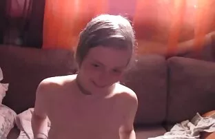 Maman posant film porno amateur streaming lentement