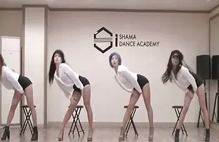 timide fille regarder film porno streaming ébène